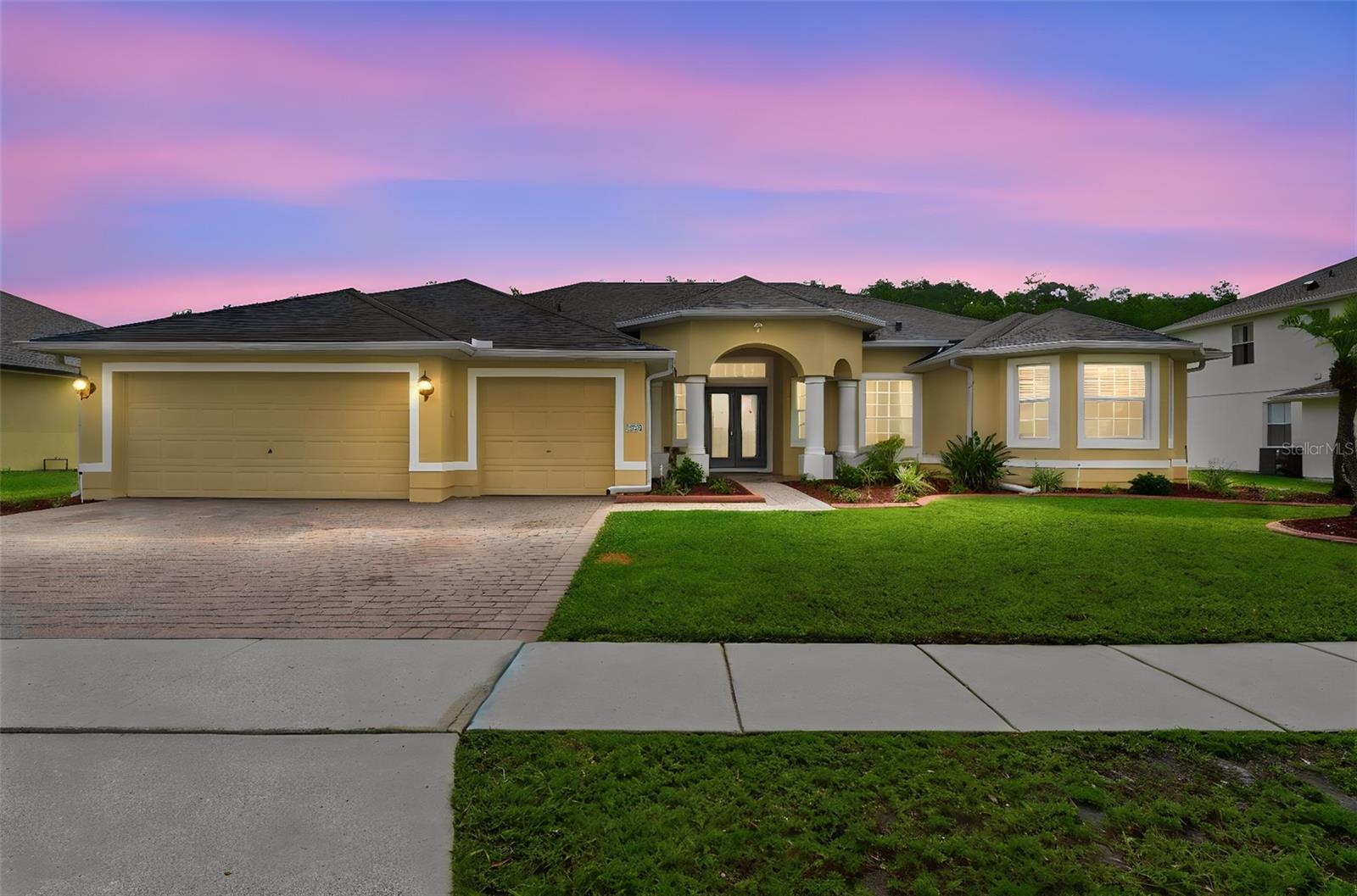 2425 MARACAIBO DRIVE