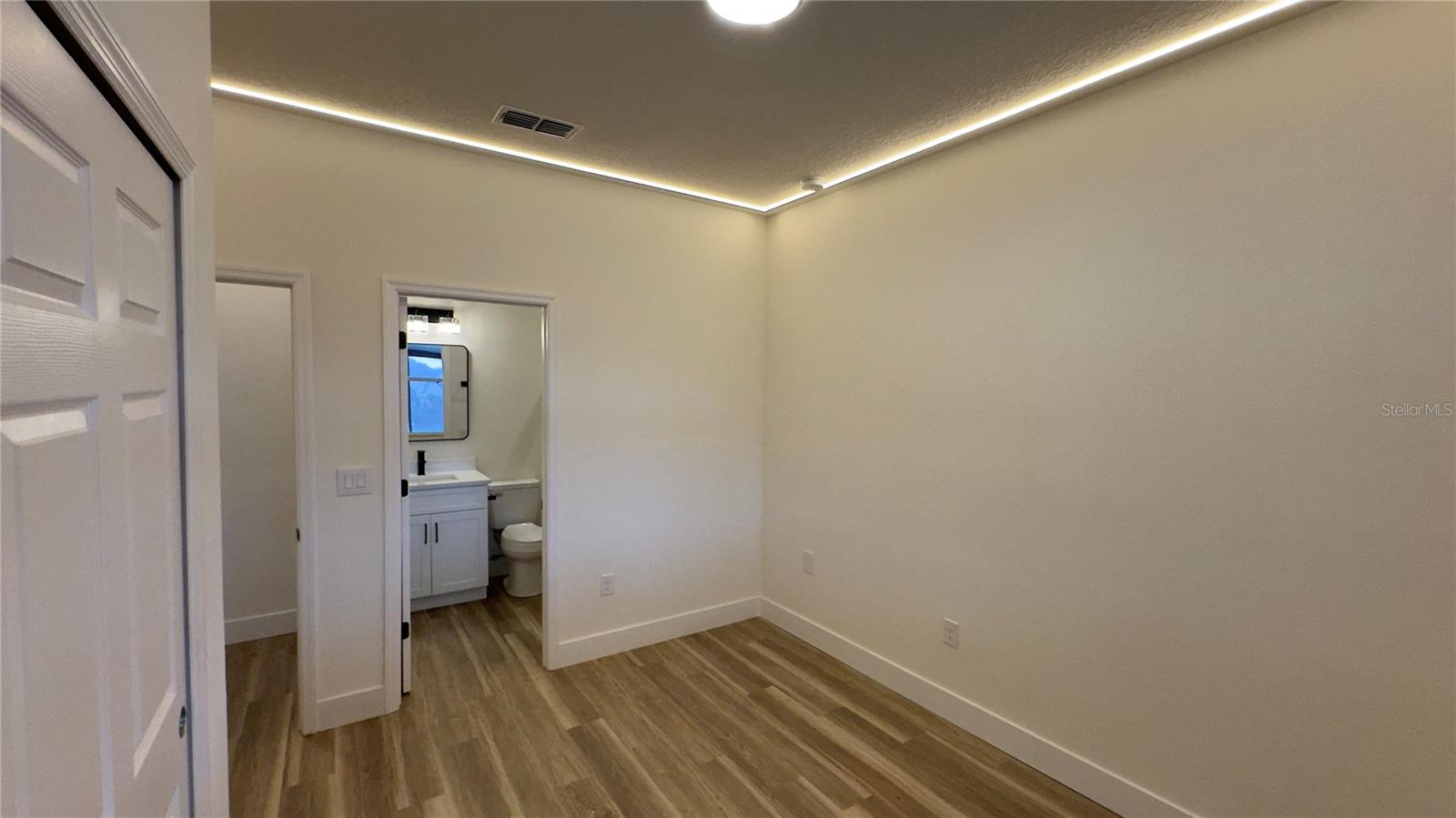 Photo 83