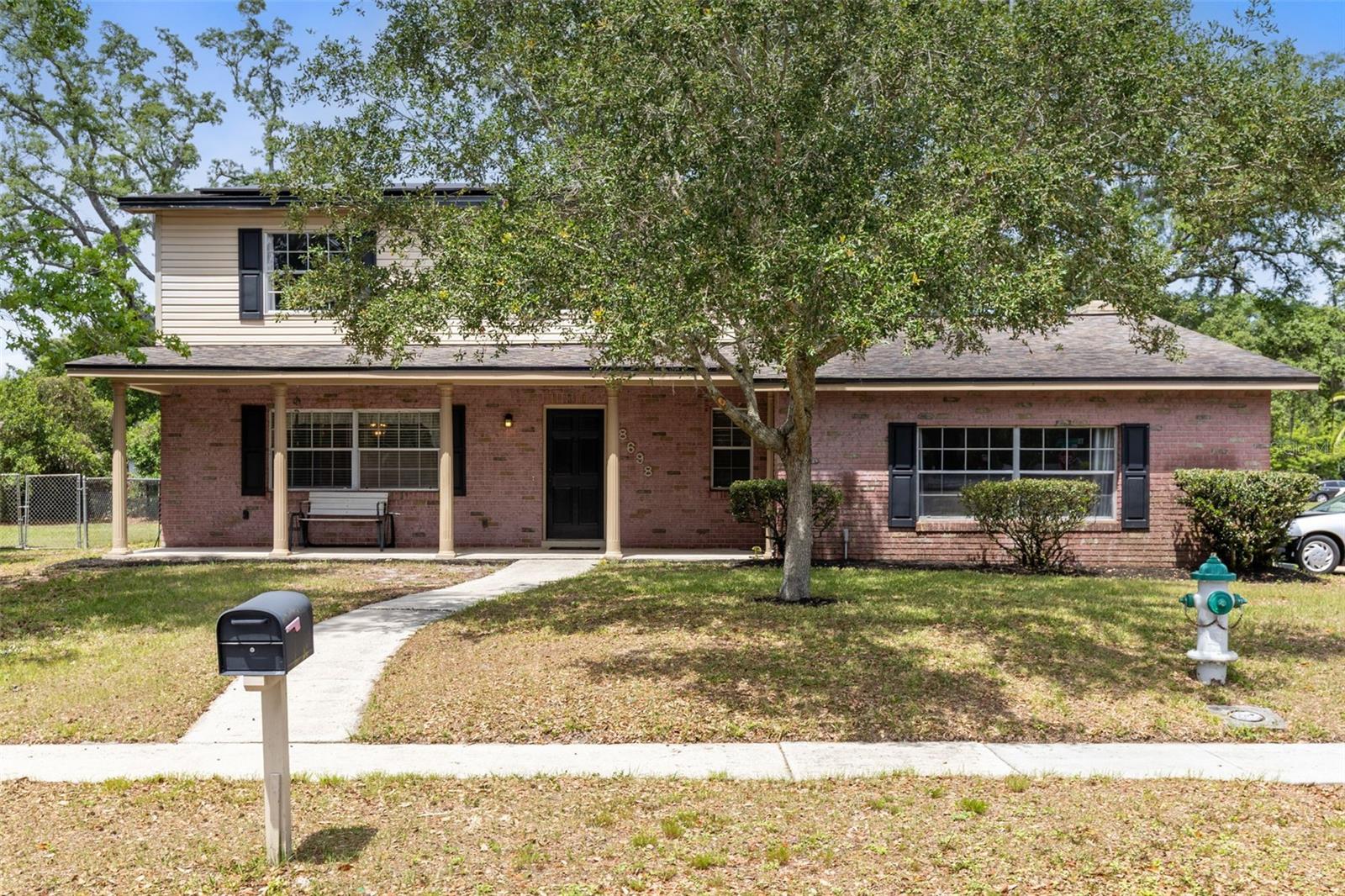 8698 HILLSIDE DRIVE