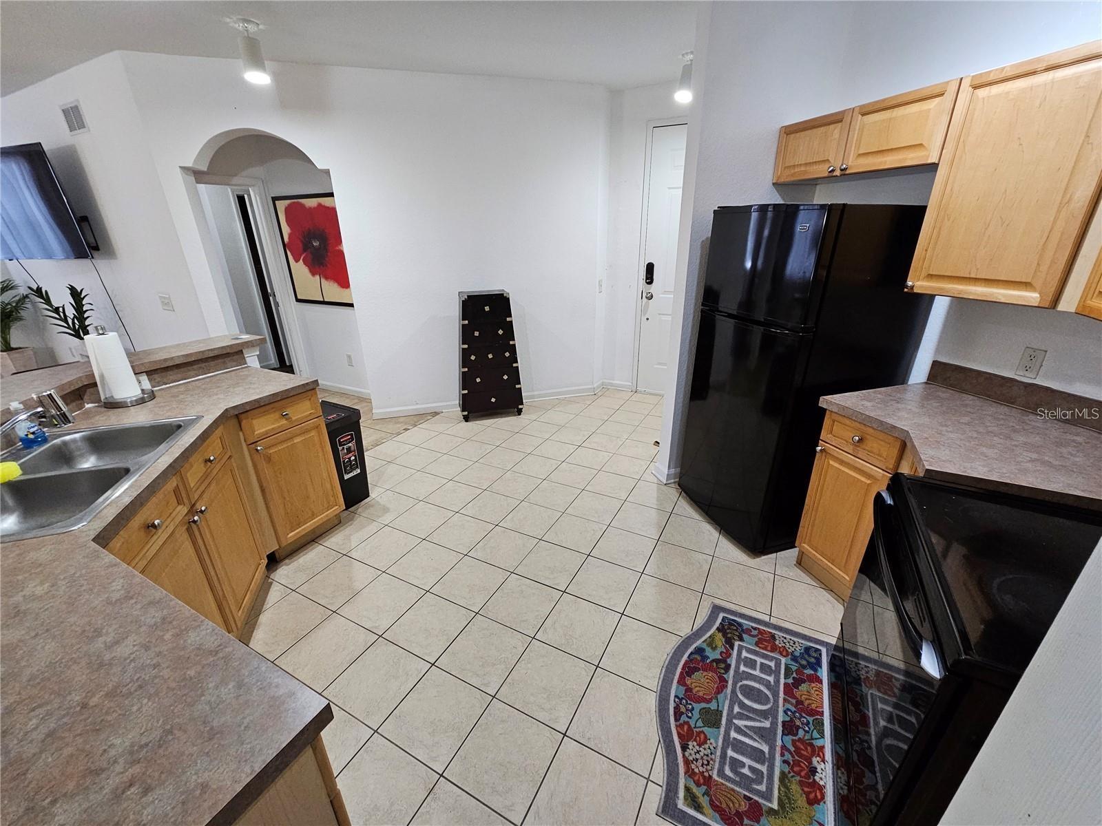 Listing photo 3 for 202 Terrace Ridge Cir #202
