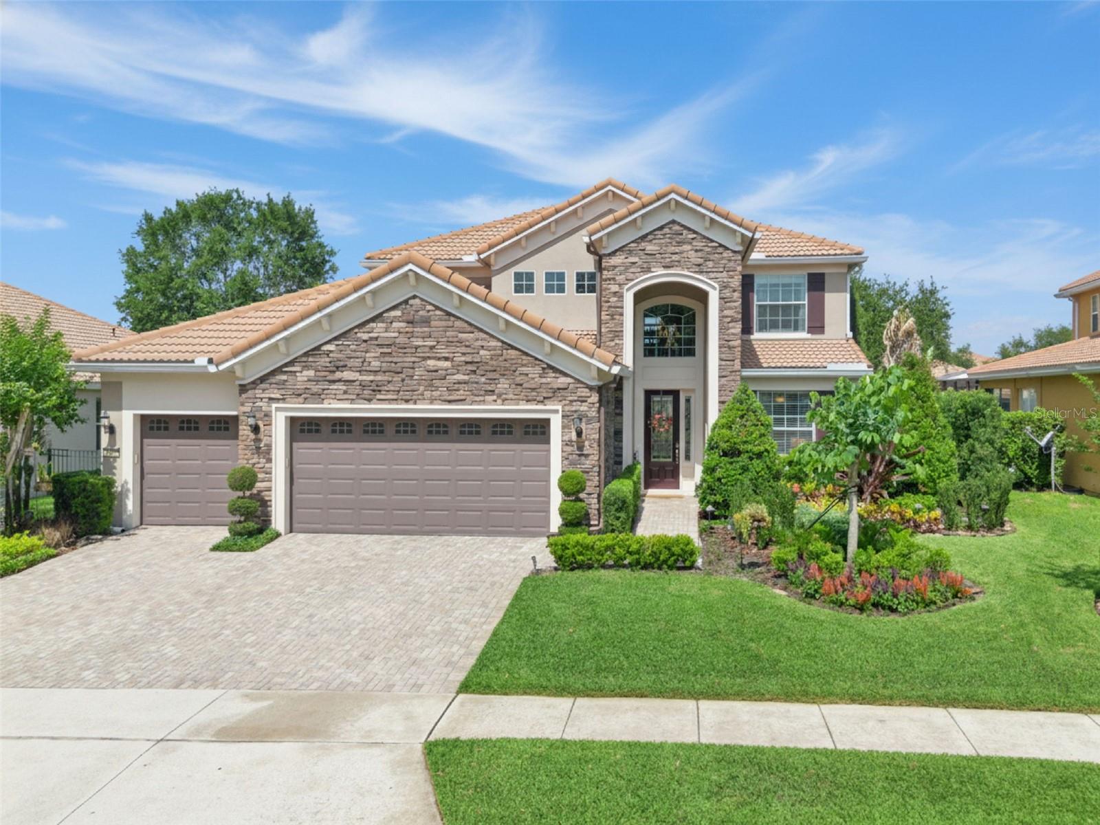 487 DOUGLAS EDWARD DRIVE