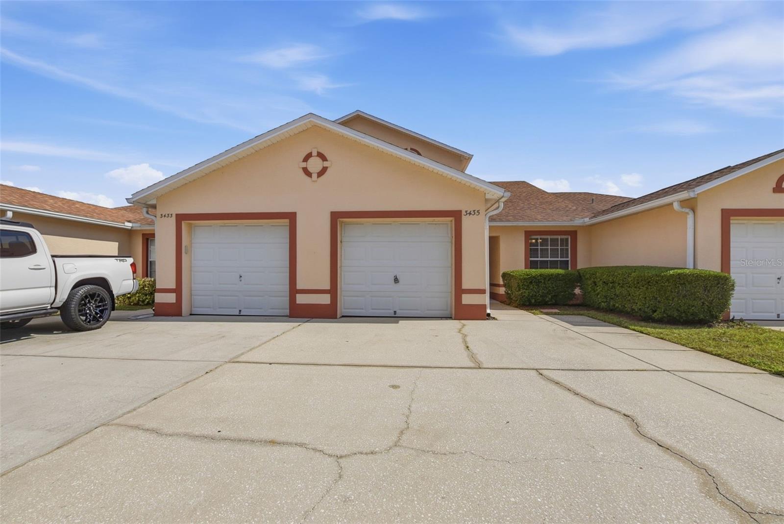 3435 VILLAGE GREEN COURT