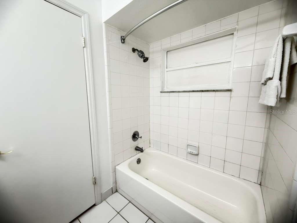 Photo 37