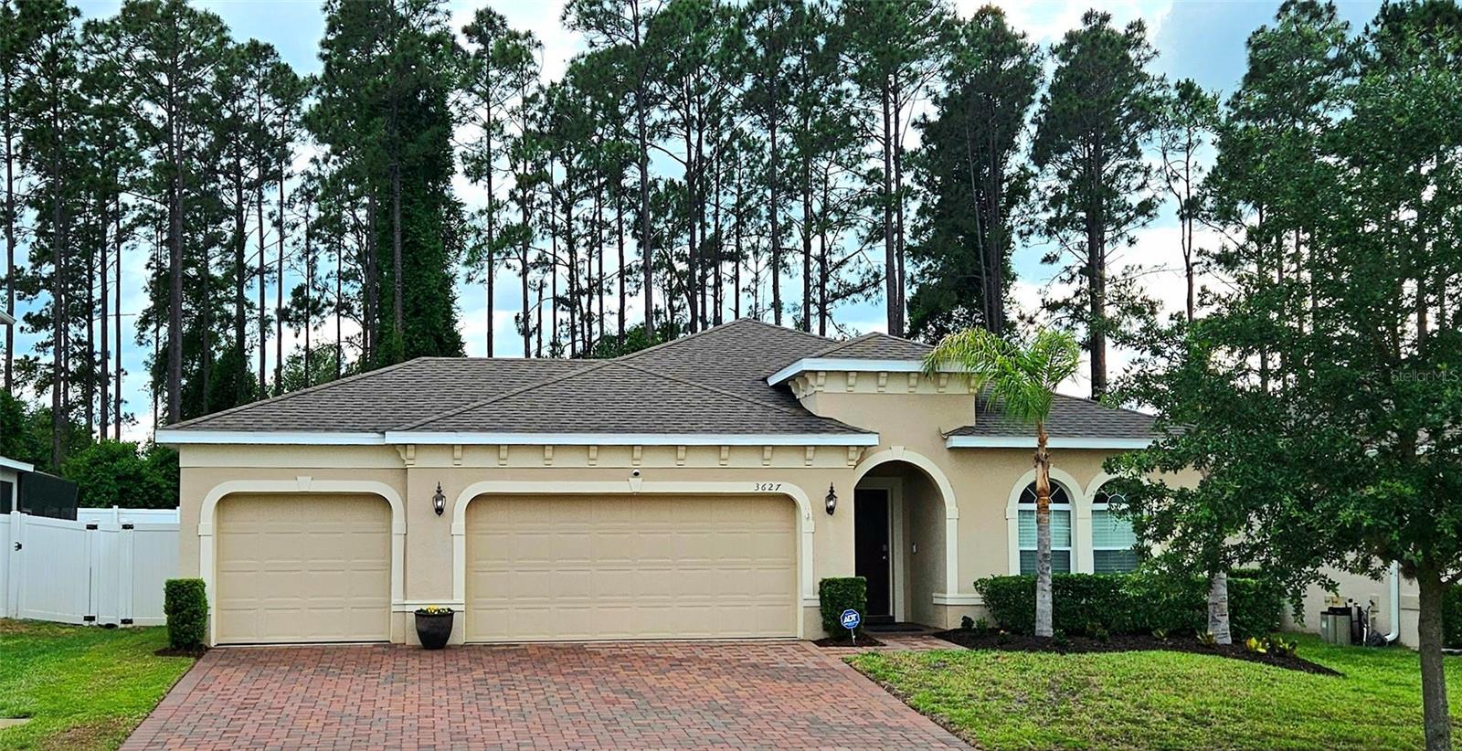 3627 GRETCHEN DRIVE