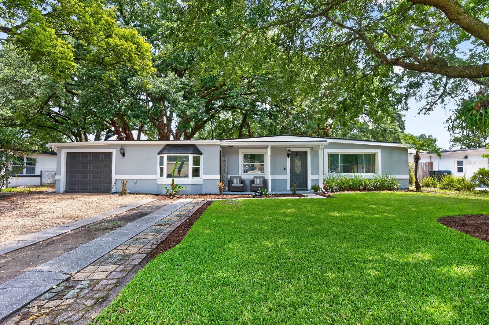 2821 TOURAINE AVENUE