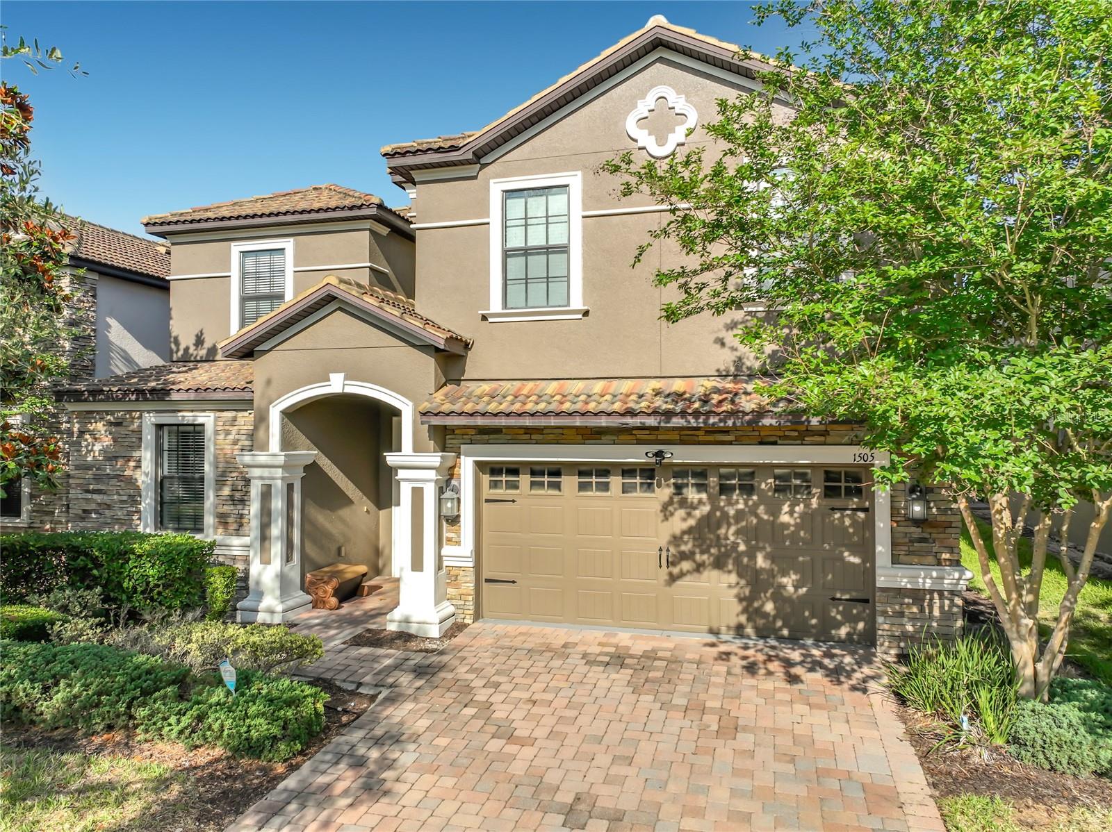 1505 ROLLING FAIRWAY DRIVE