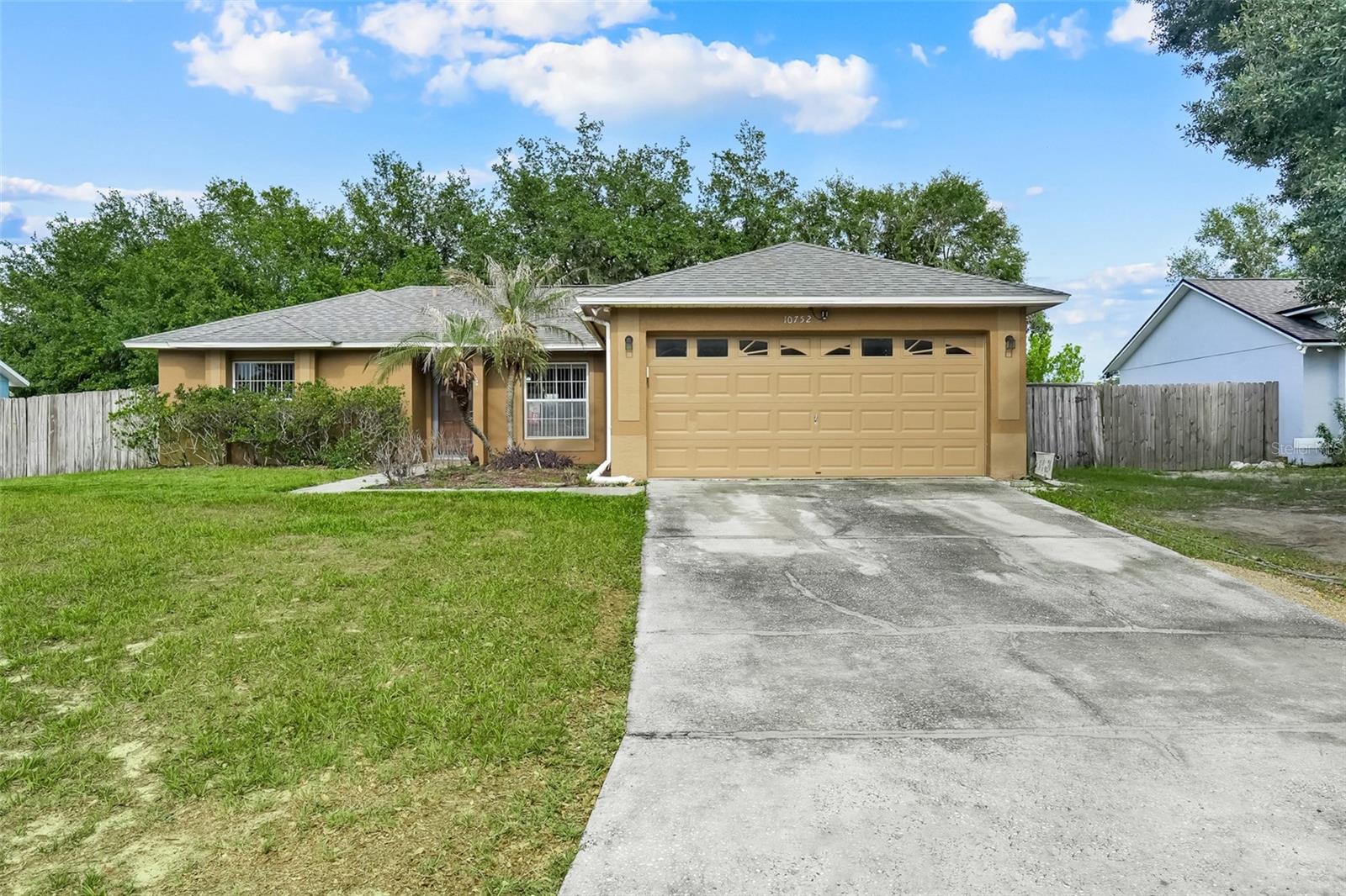 Listing photo 1 for 10752 Crescendo Loop