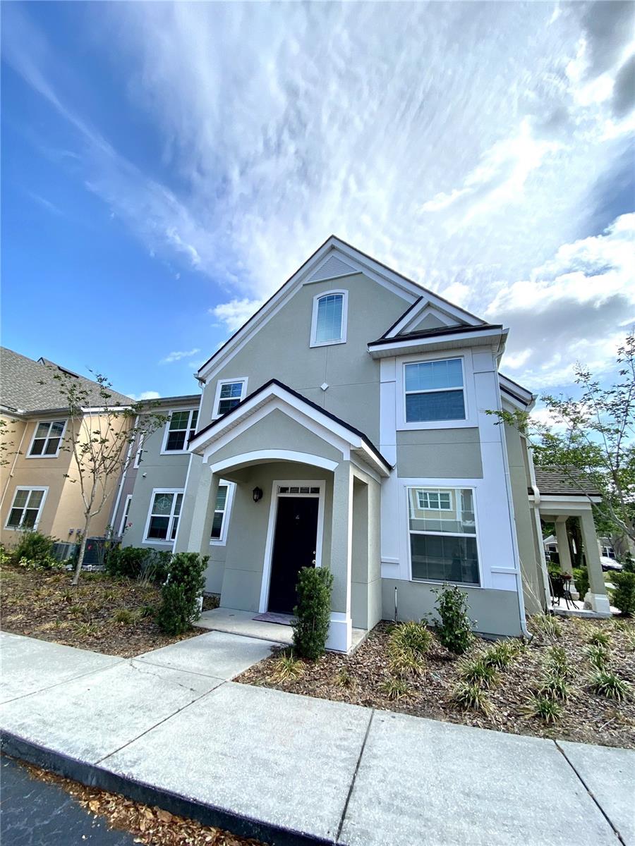 3432 WESTCHESTER SQUARE BOULEVARD Unit 104
