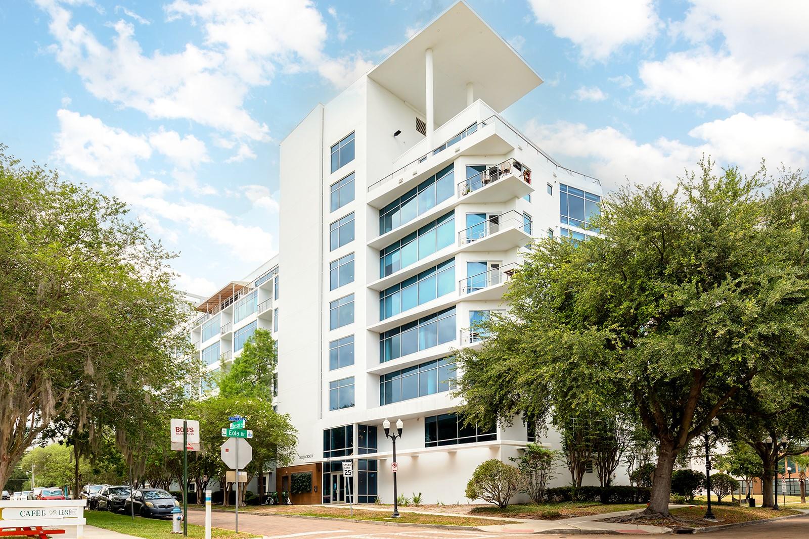 525 E JACKSON STREET Unit 507