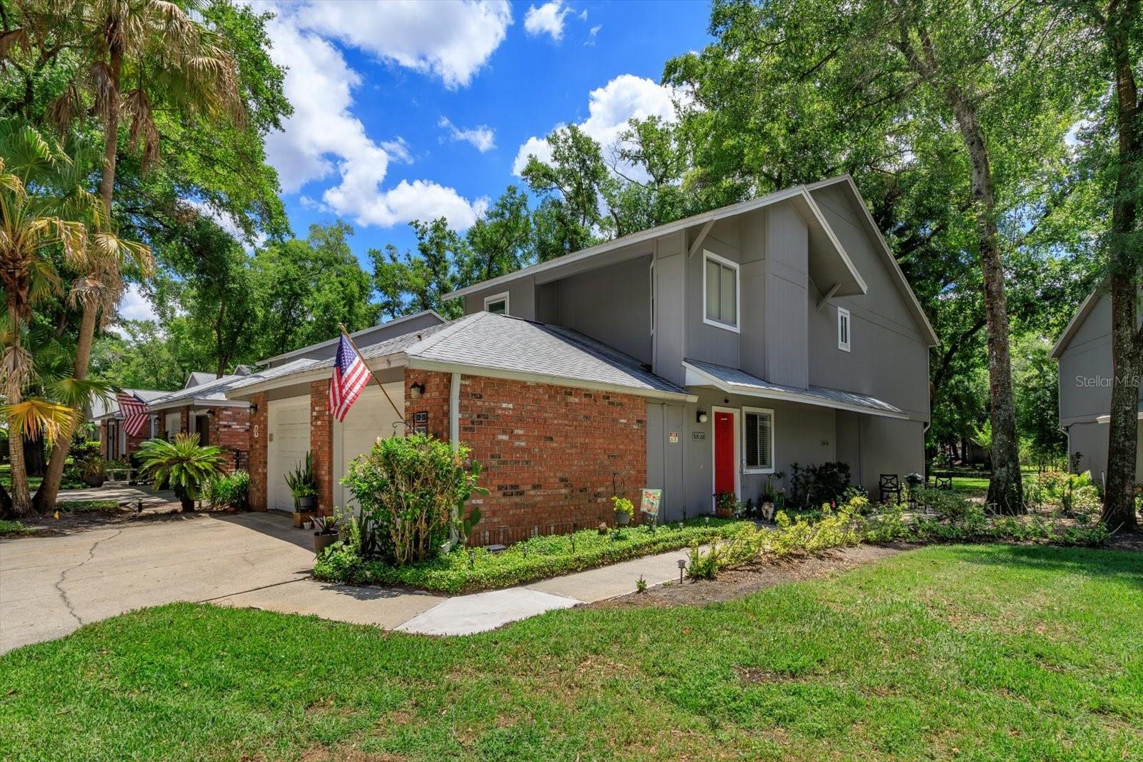 626 RED OAK CIRCLE Unit 106