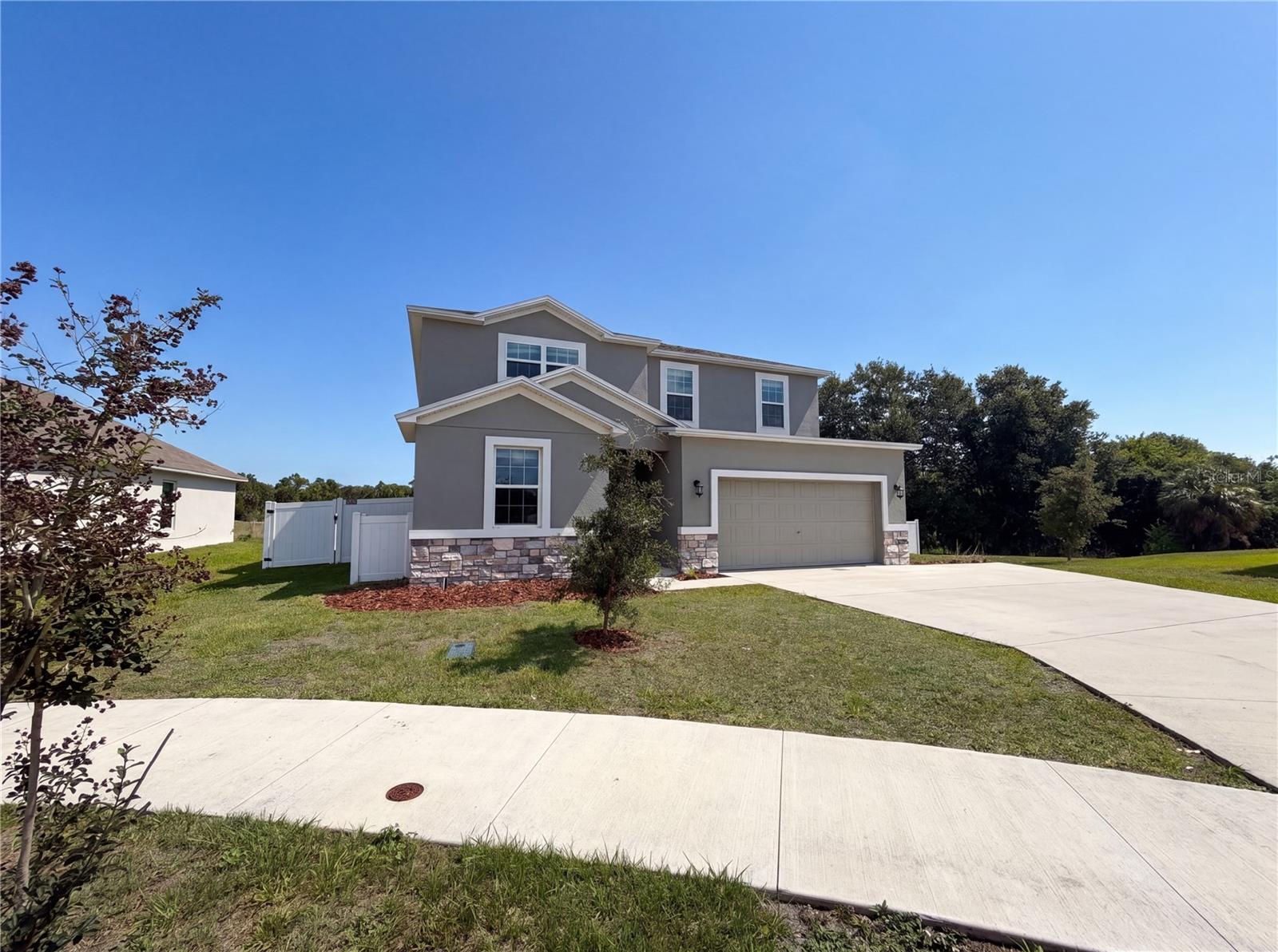 Listing photo 1 for 4510 Penkert Pl