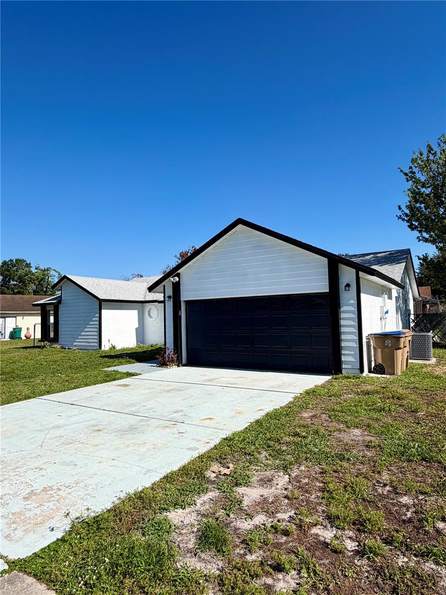 303 SILK OAK DRIVE