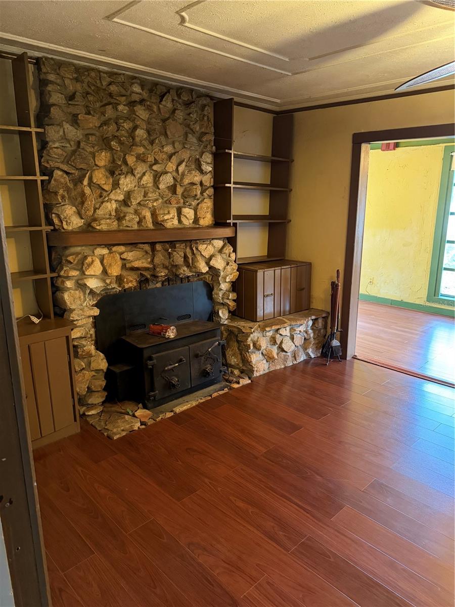 Photo 18