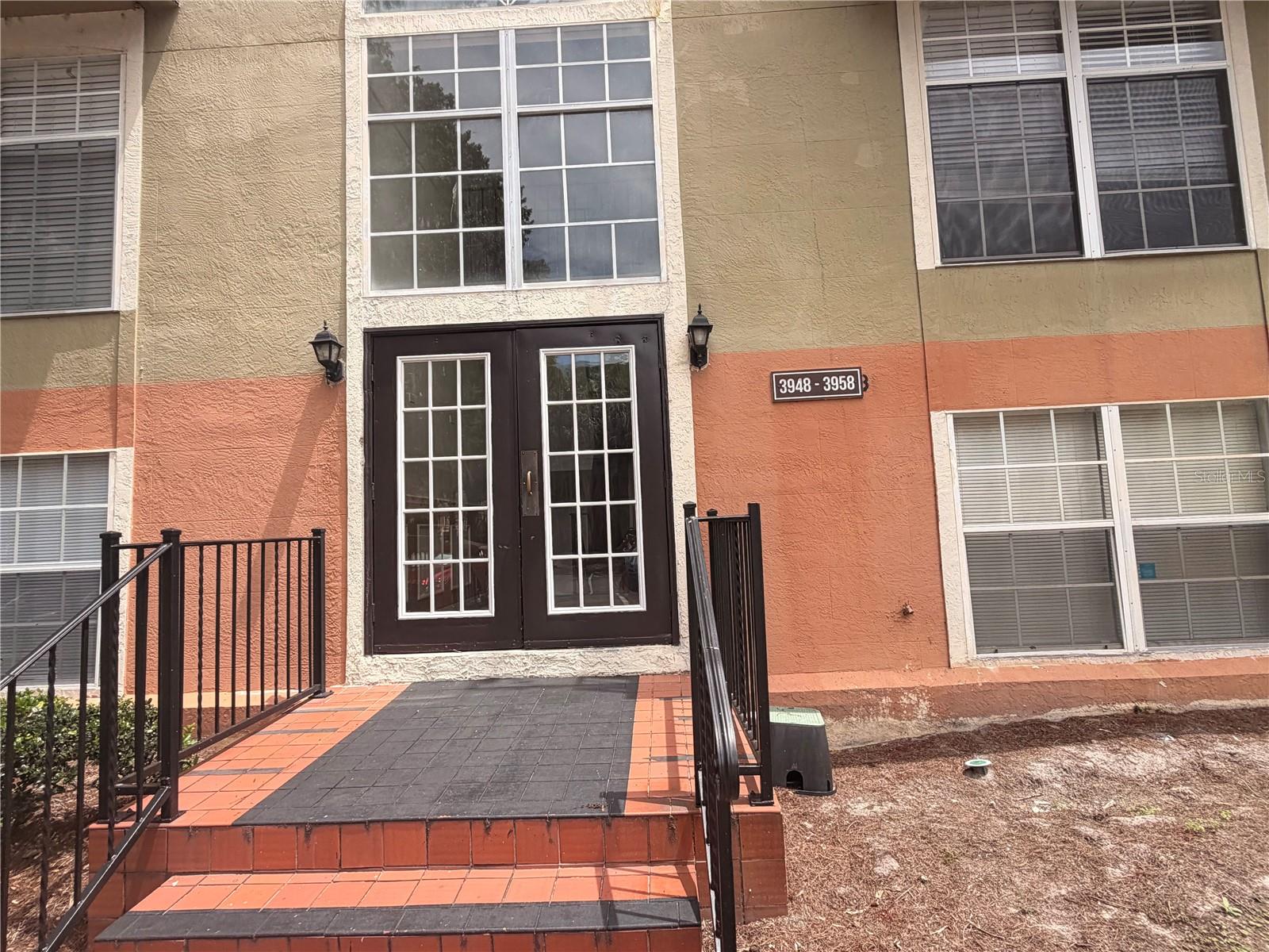 3956 VERSAILLES DRIVE Unit 3956B