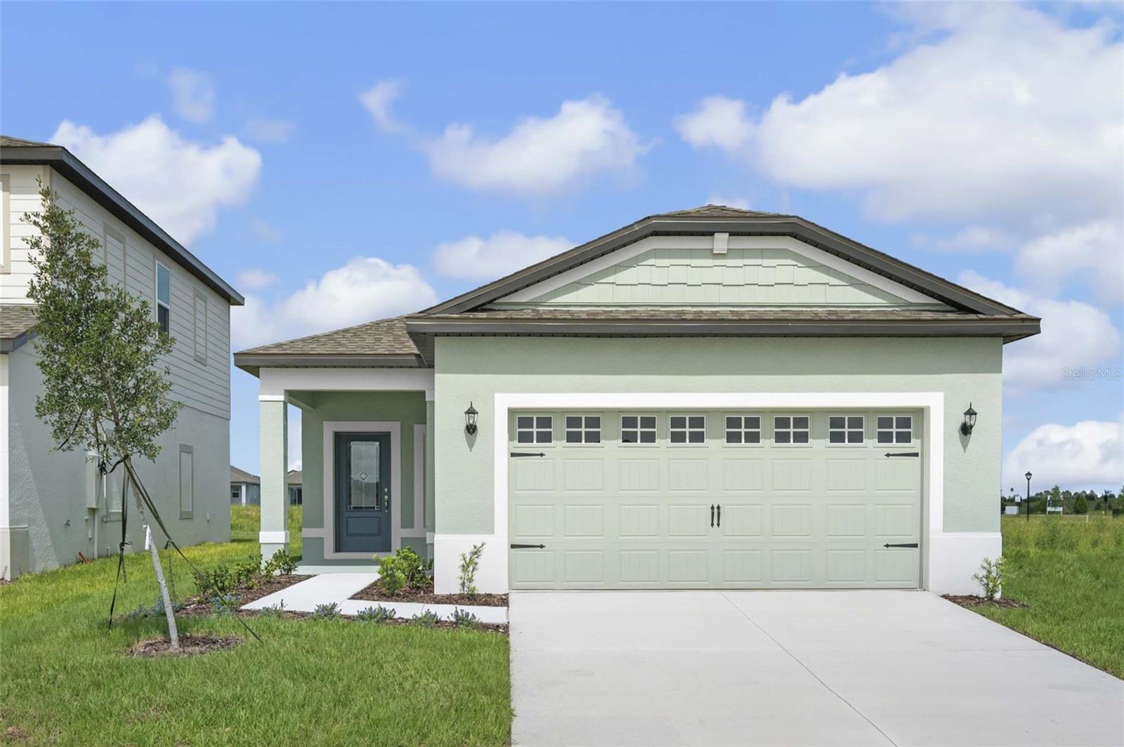 Listing photo 1 for 3617 Amanatsu St