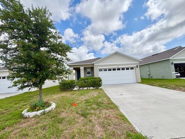 Listing photo 1 for 2678 Rowan St