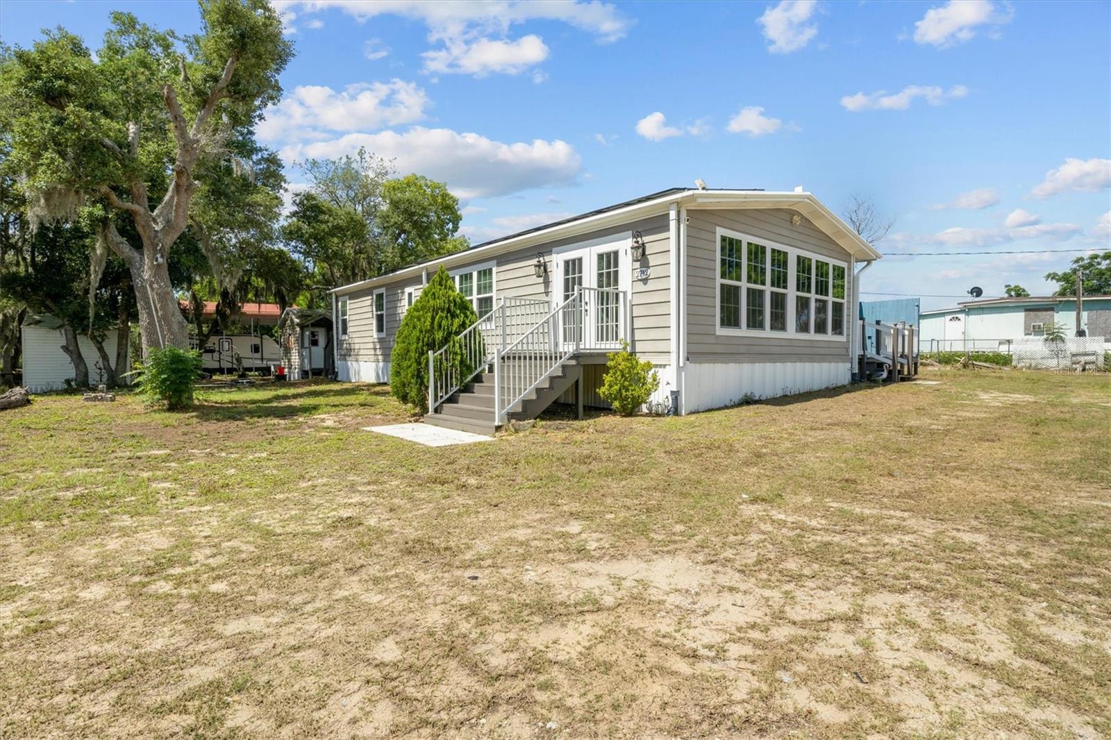 Listing photo 1 for 2742 Masterpiece Rd