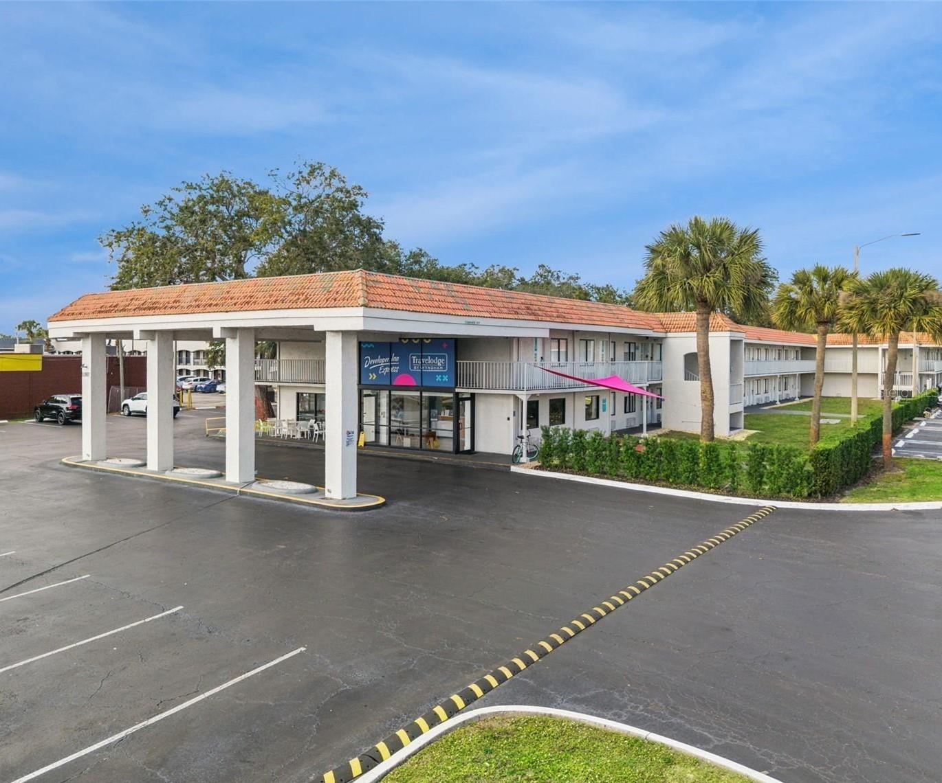5367 W IRLO BRONSON MEMORIAL HIGHWAY Unit 1-205