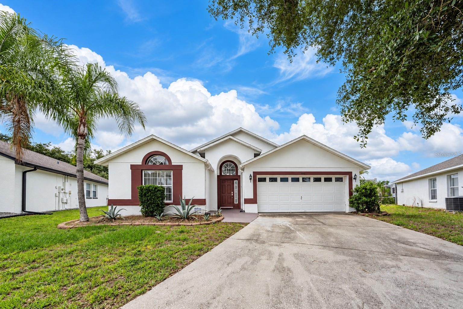 Listing photo for 232 Lake Shore Pkwy