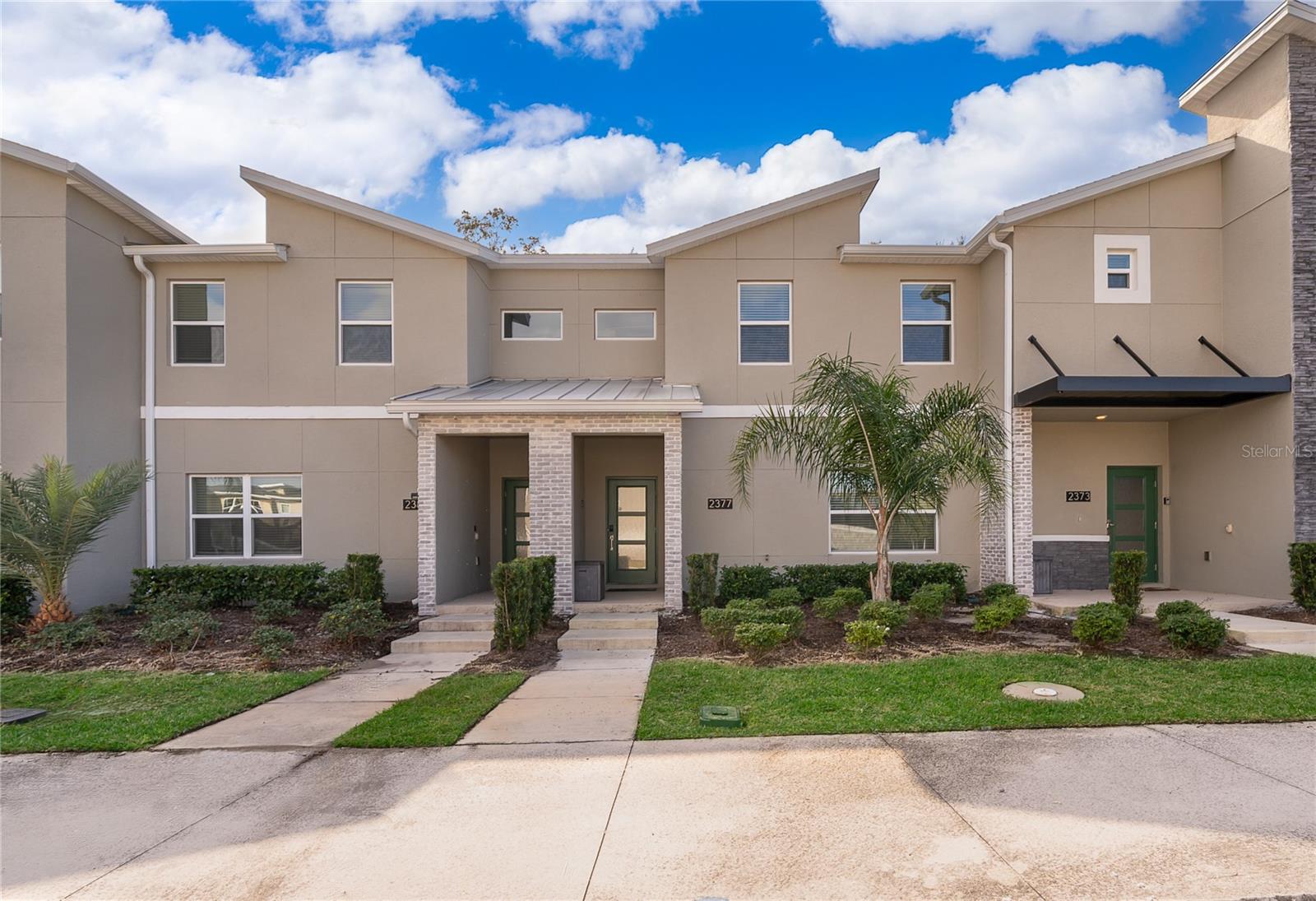 2377 READING TRAIL