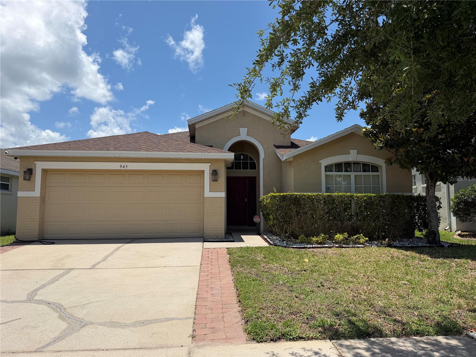945 TRAMELLS TRAIL