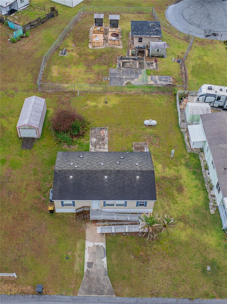 Listing photo 2 for 2308 Kay St