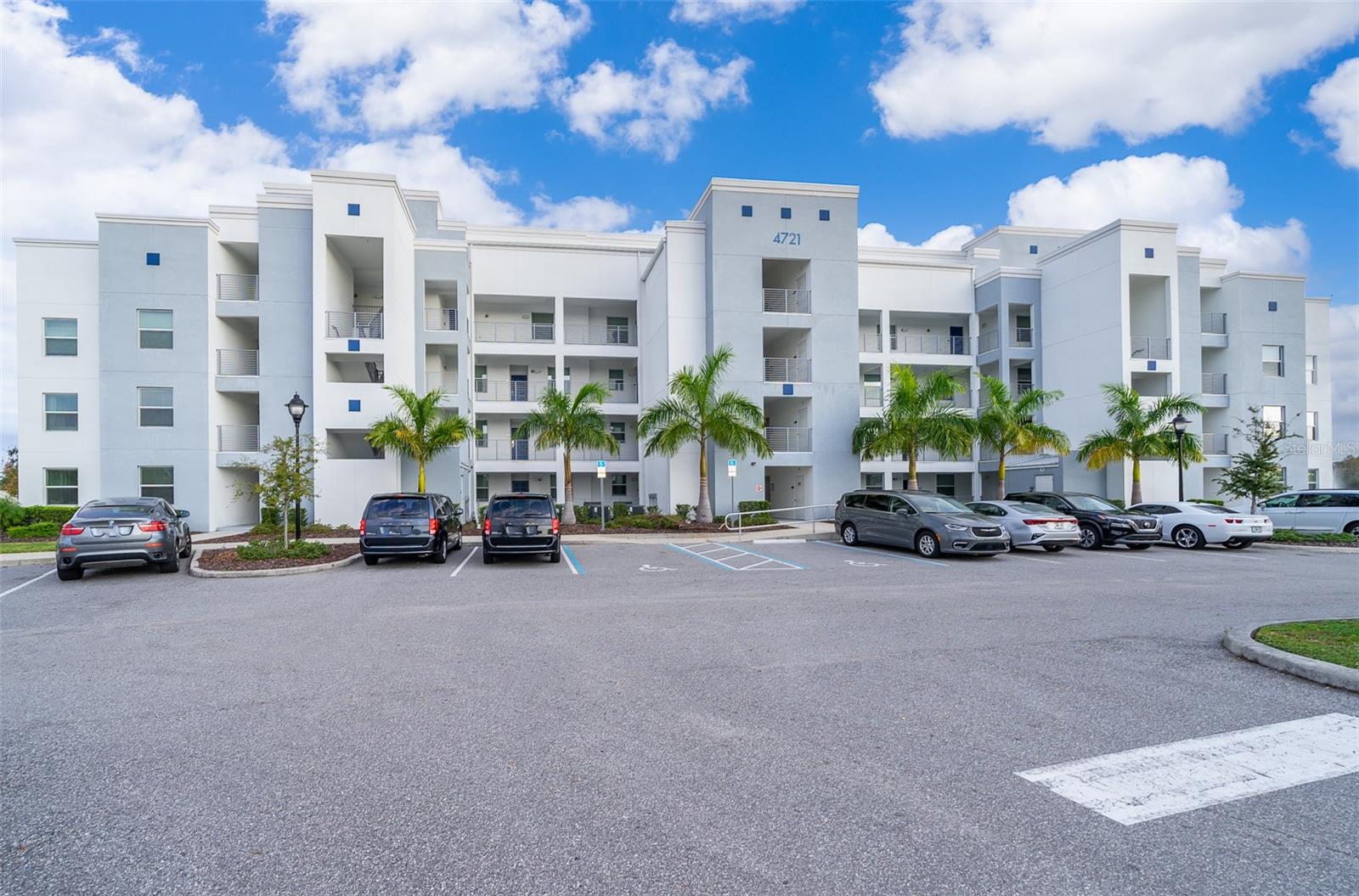 4731 CLOCK TOWER DRIVE Unit 206