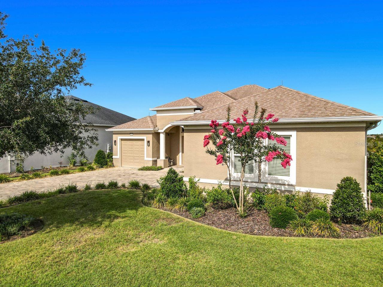 Listing photo 3 for 8461 Bridgeport Bay Cir
