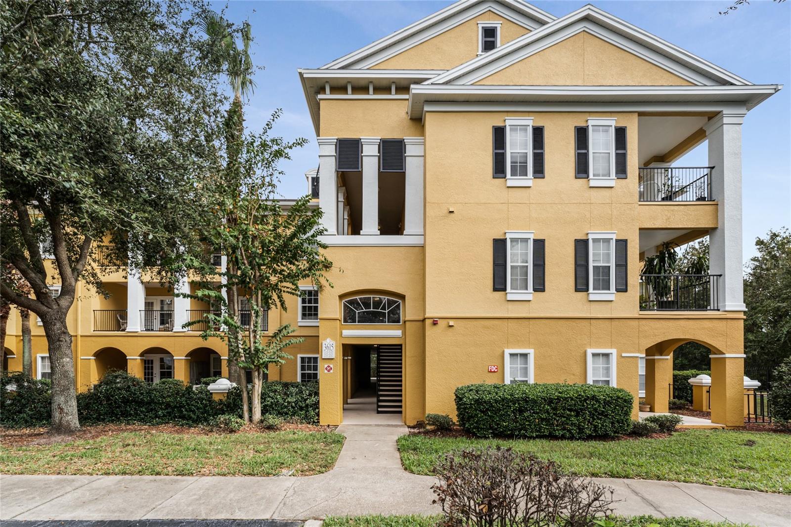 3615 CONROY ROAD Unit 628