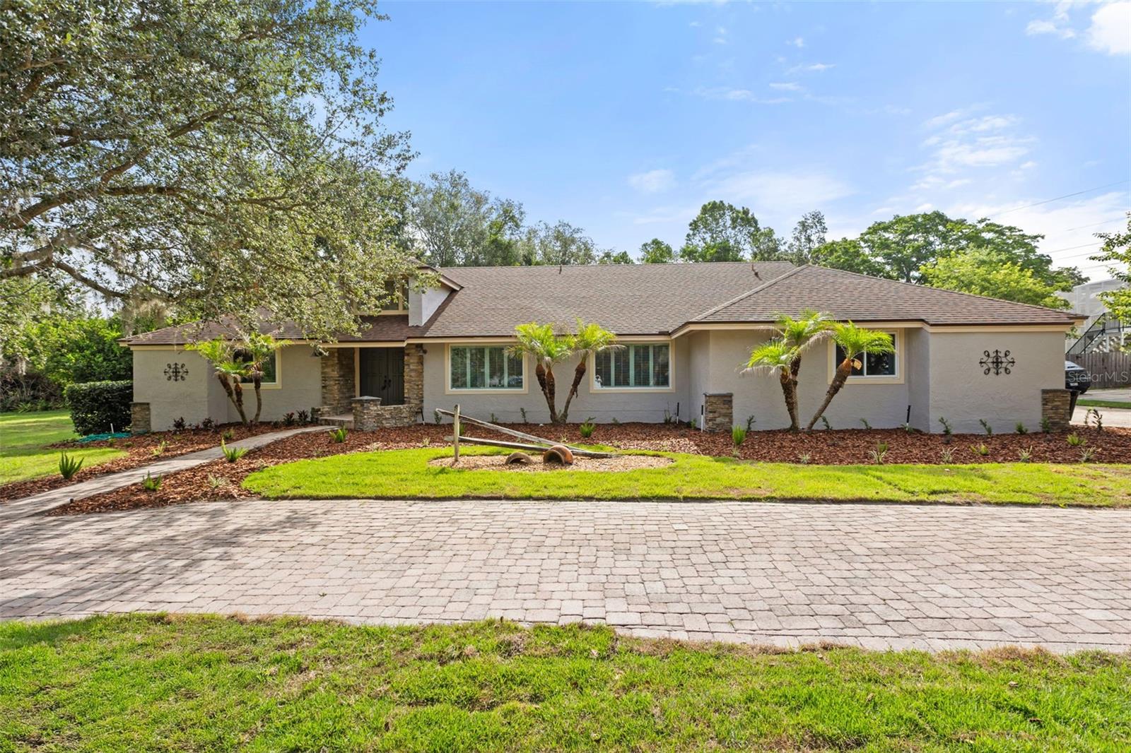 5321 FOXSHIRE COURT