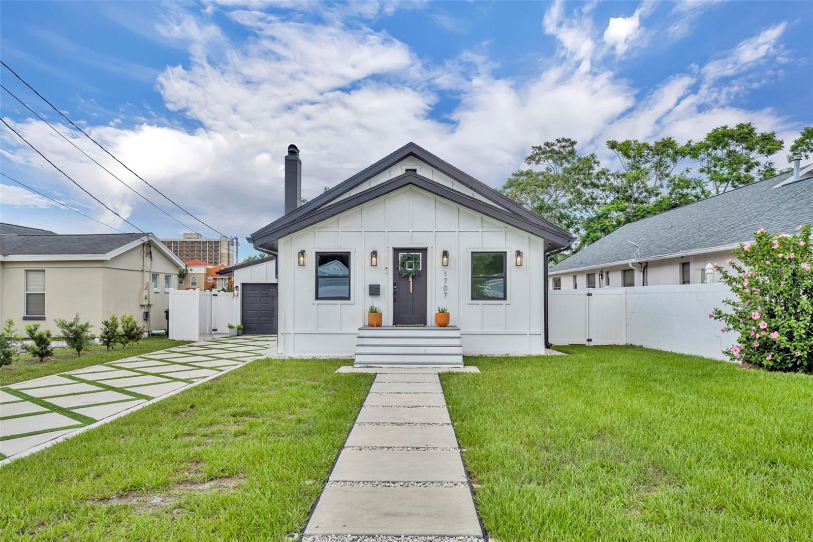 1707 HARMON AVENUE