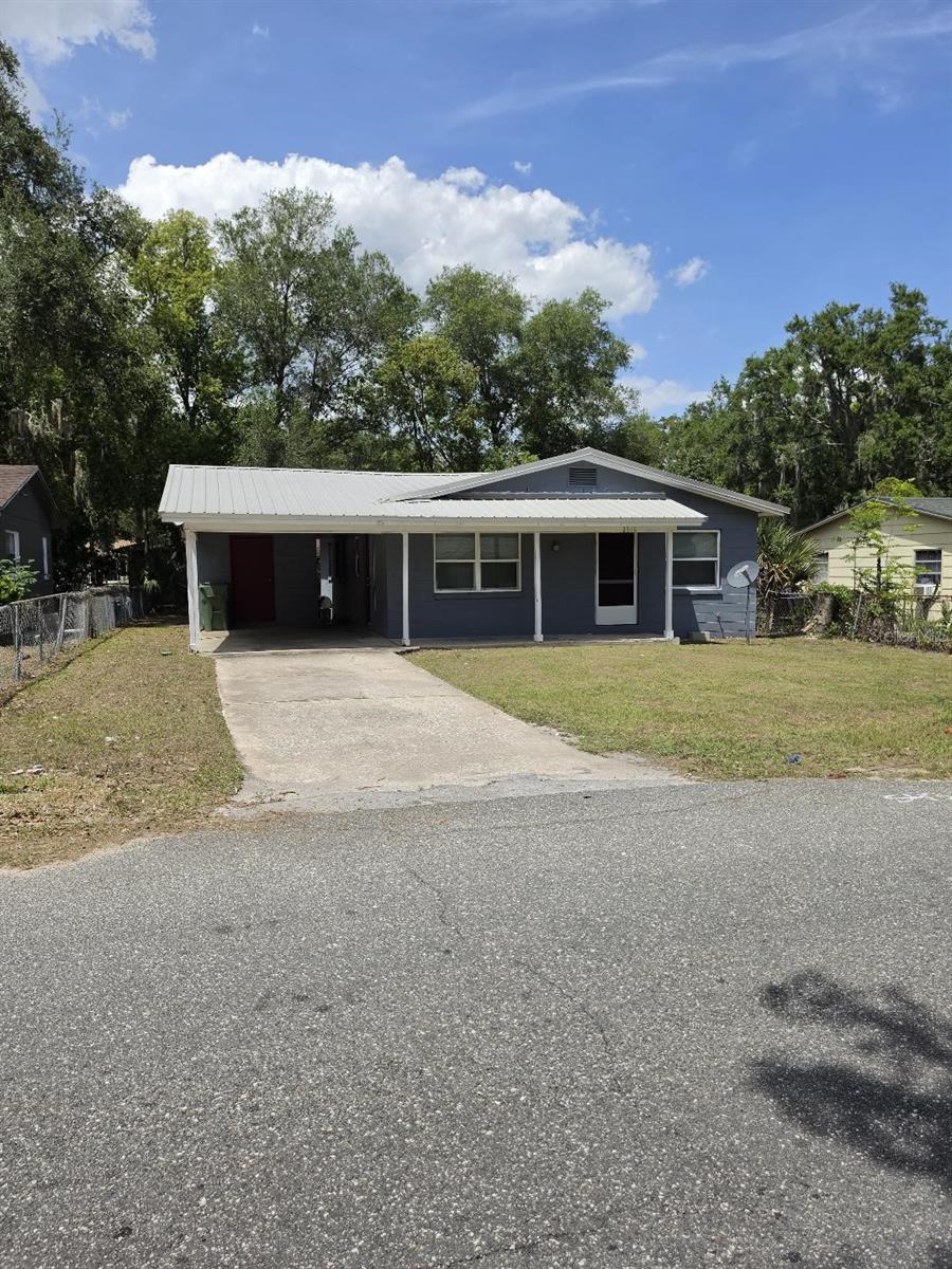 Listing photo 2 for 2316 Mispah Ave