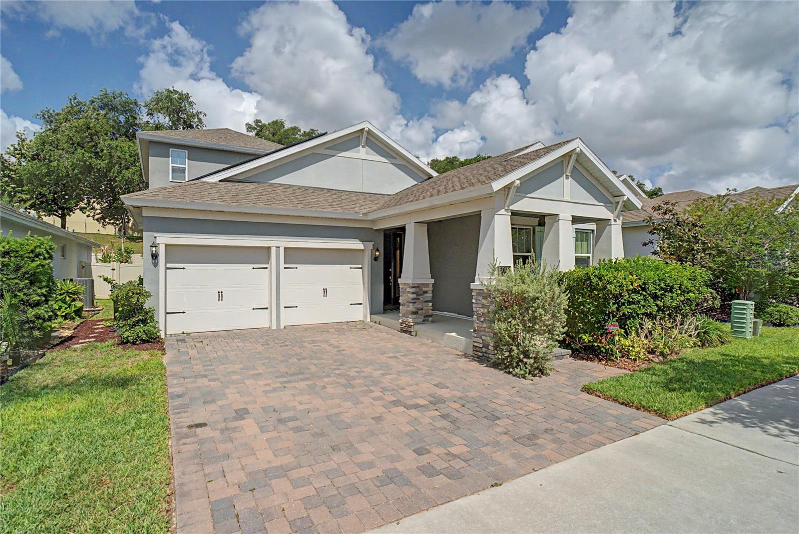 5040 BREEZY ACRES STREET