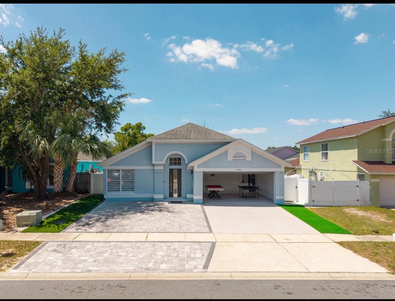 2980 VISCOUNT CIRCLE