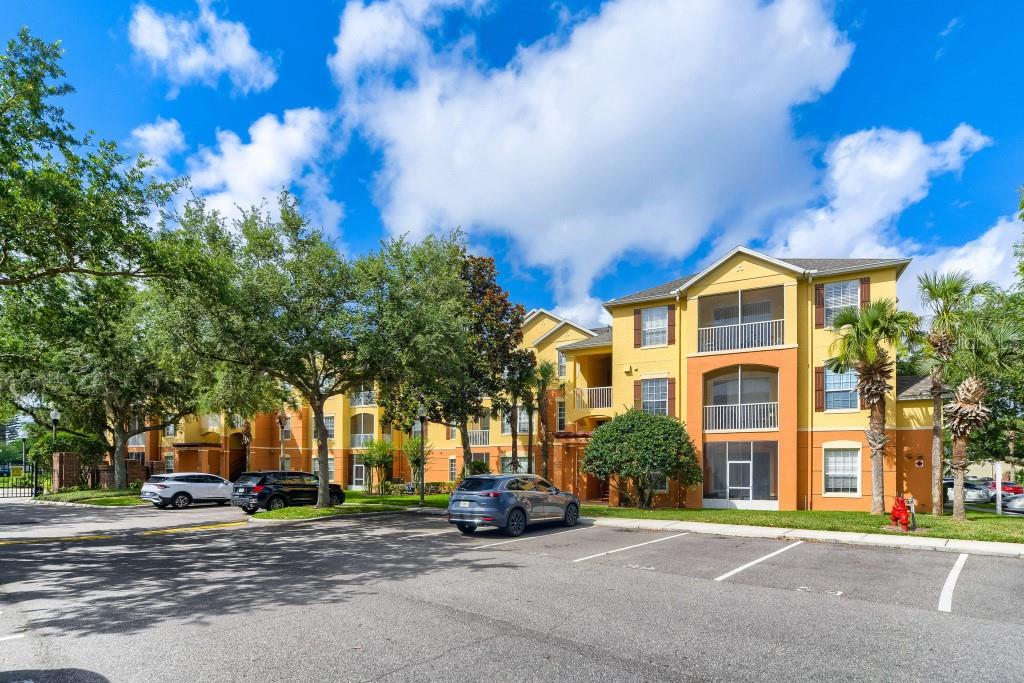 6380 CONTESSA DRIVE Unit 304