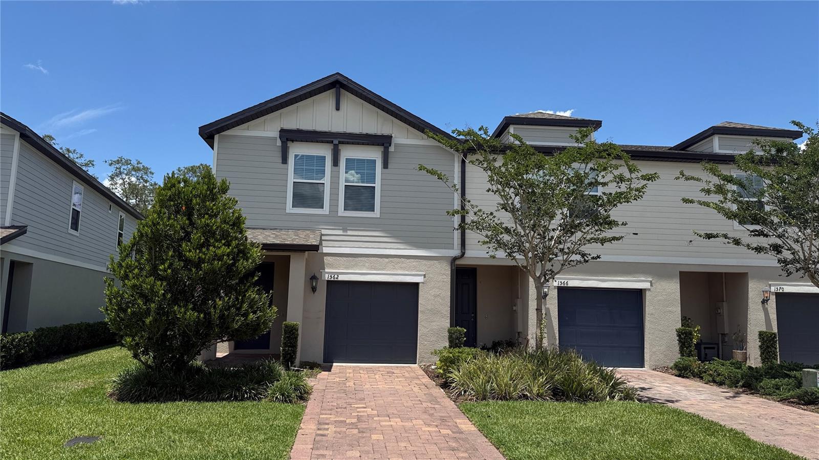 1562 GRAND RUE DRIVE