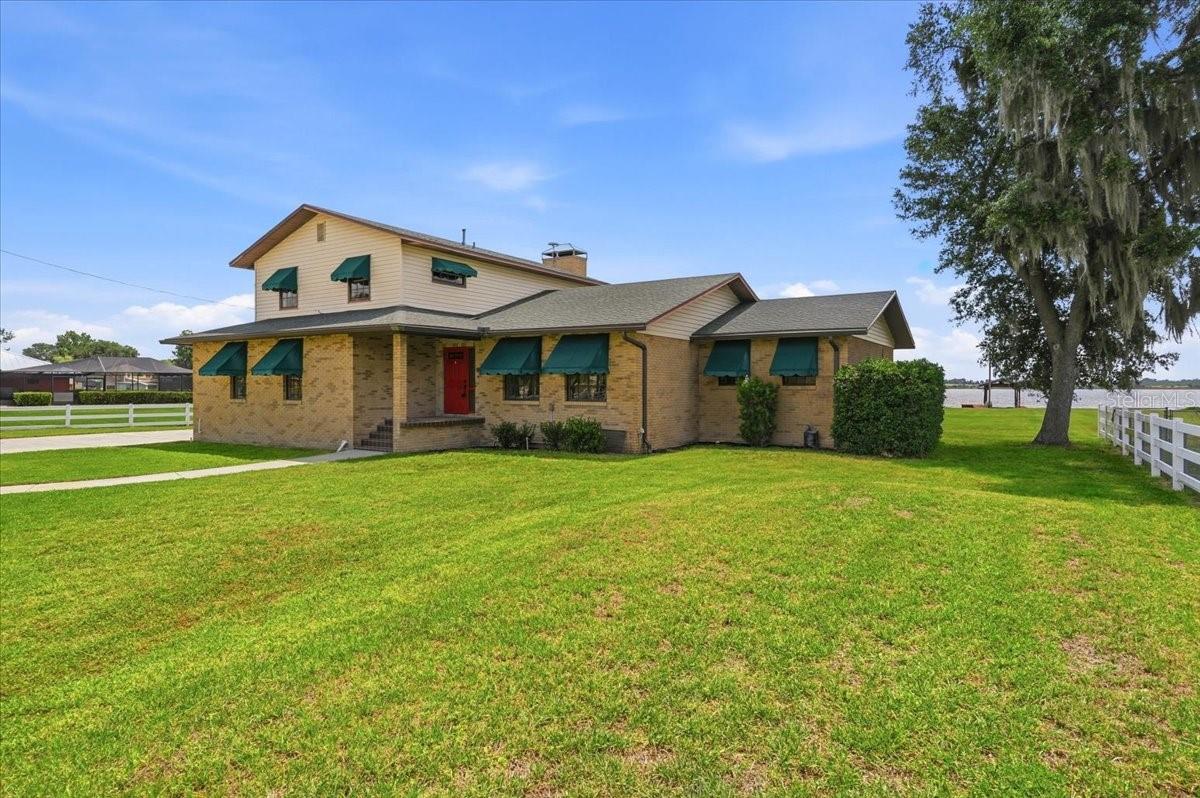 Listing photo 2 for 2731 State Road 557