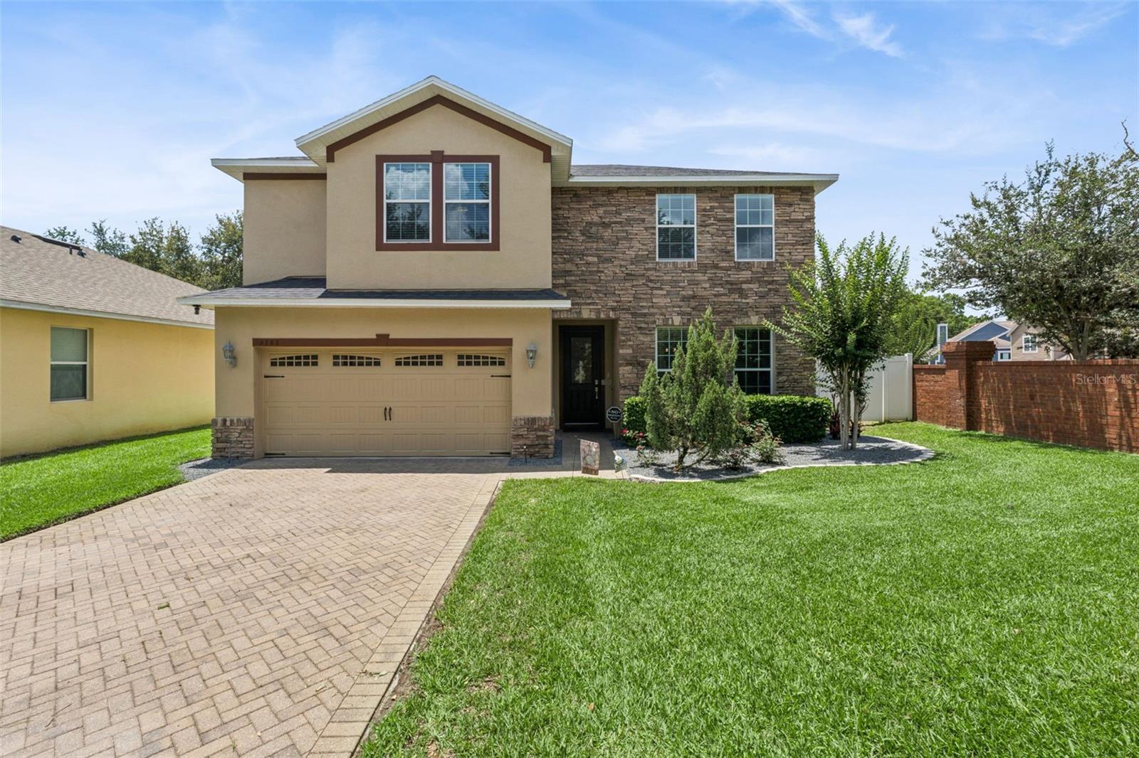 2708 PEPPER LANE