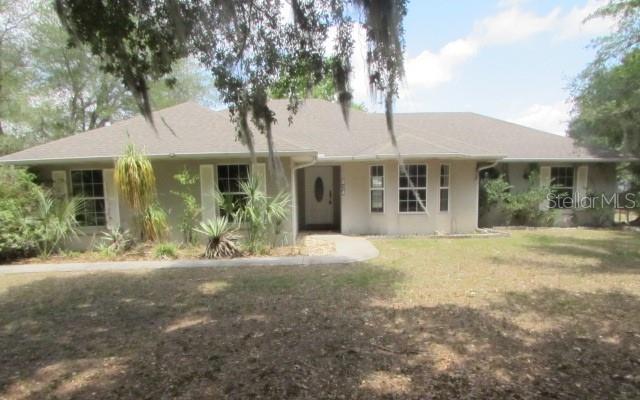 Listing photo 1 for 824 Berryhill Cir