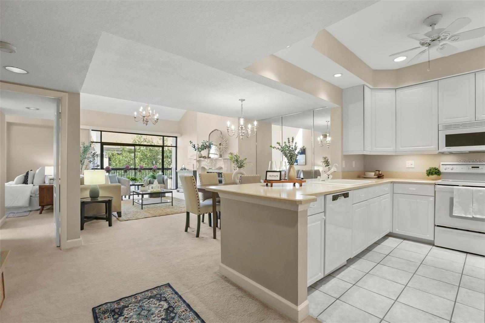 Listing photo 3 for 300 Carolina Ave #402c