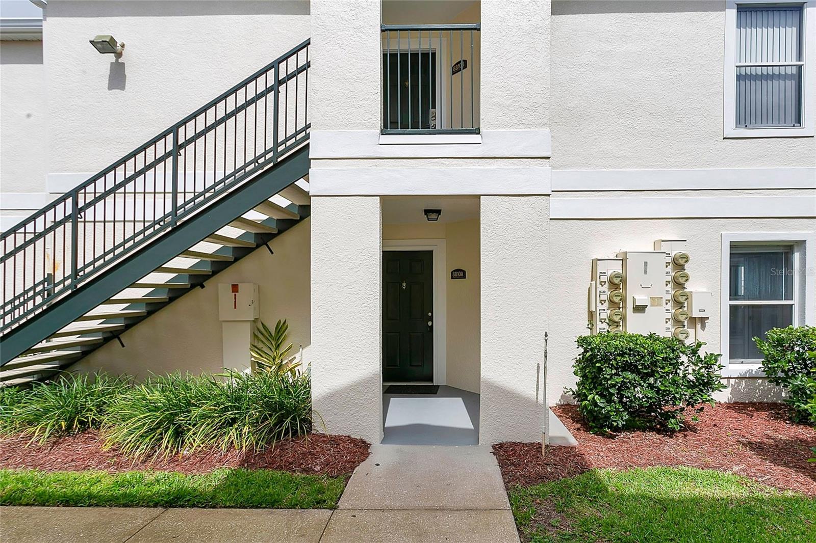 8810 GRAND PALMS CIRCLE Unit A
