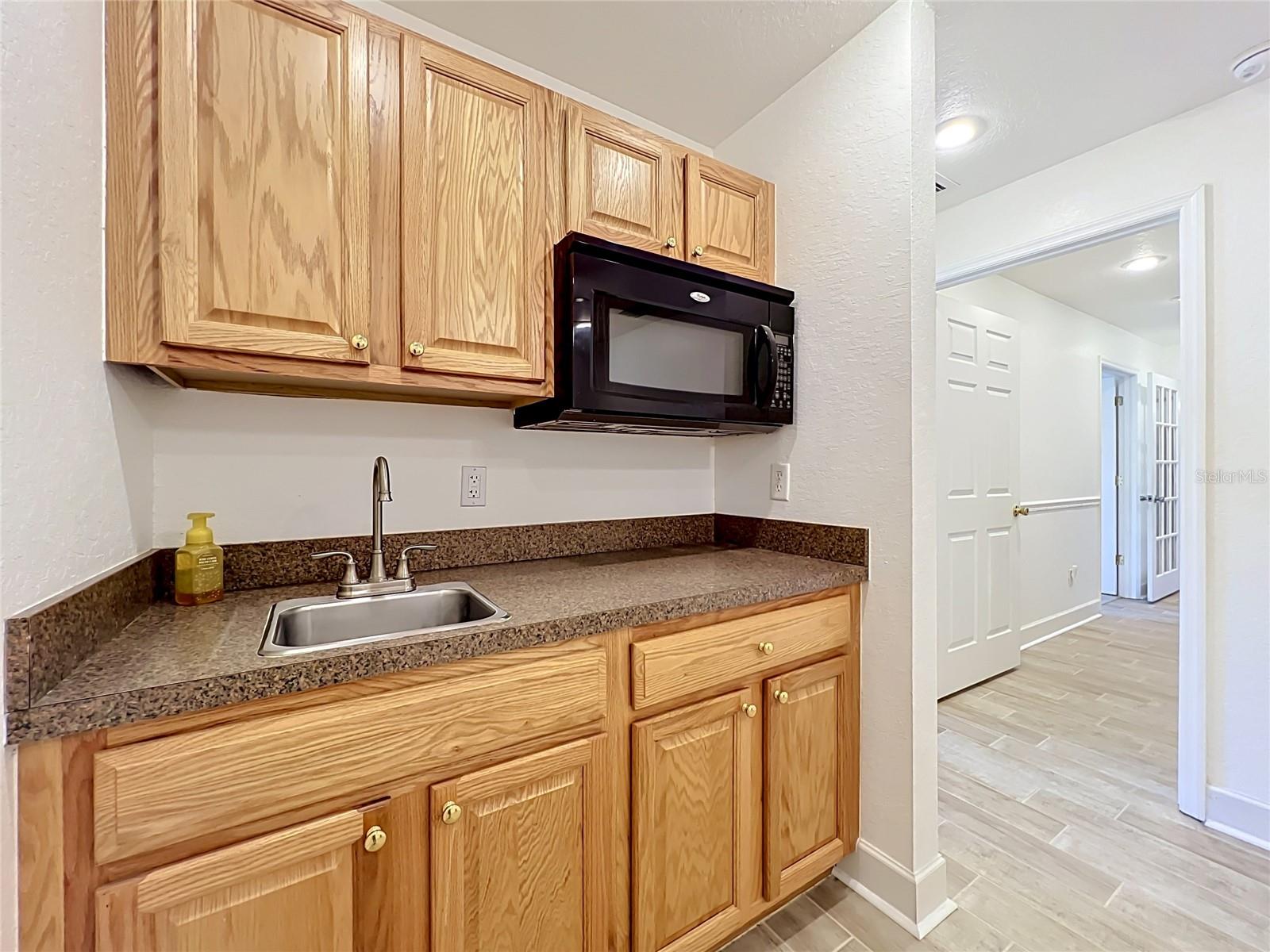 Photo 34