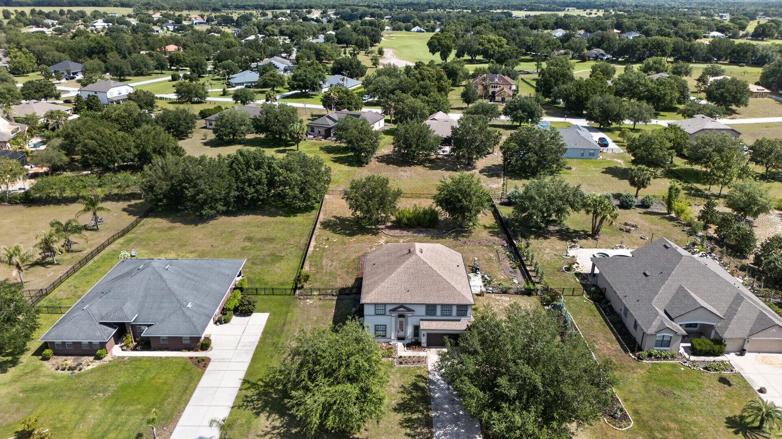 Listing photo 2 for 24215 Weldon Dr