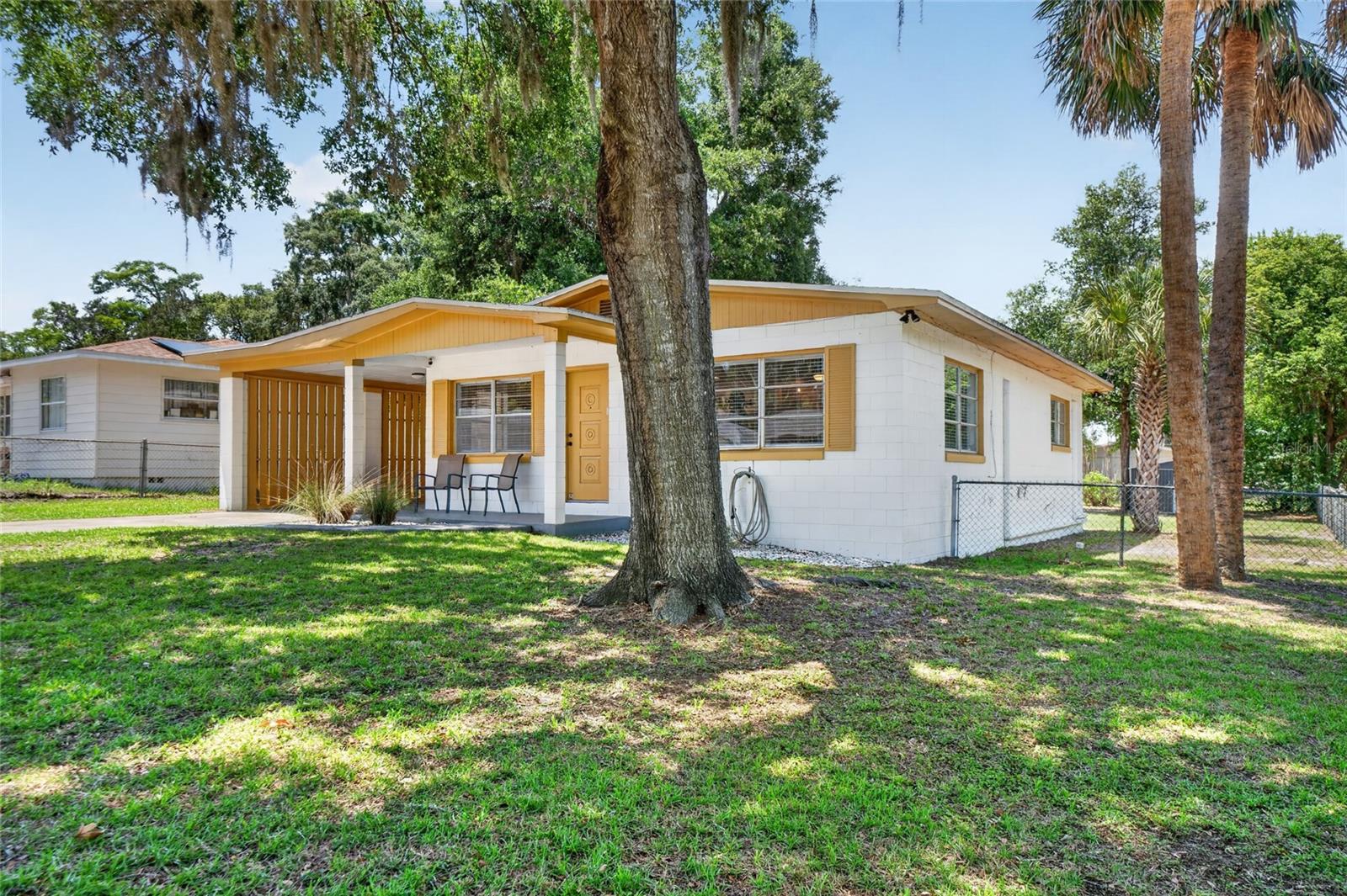 Listing photo 2 for 529 E Gottsche Ave