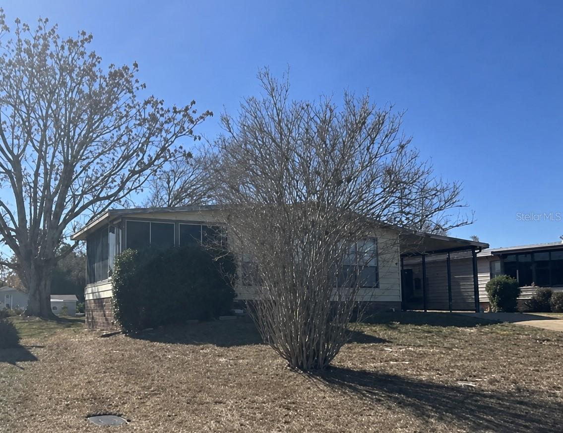 Listing photo 1 for 1114 Lintz Ln