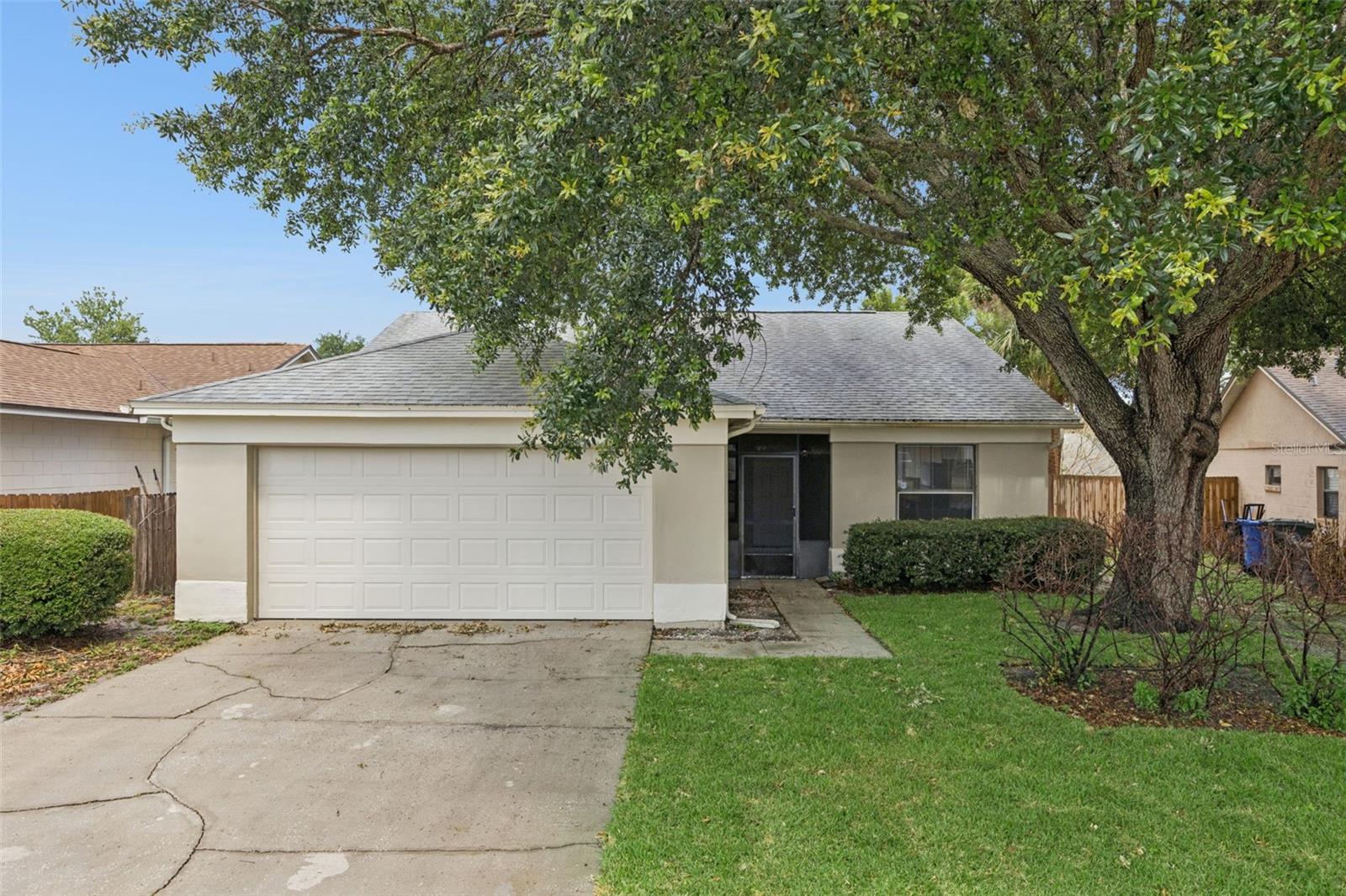 1008 OLLIFF WAY