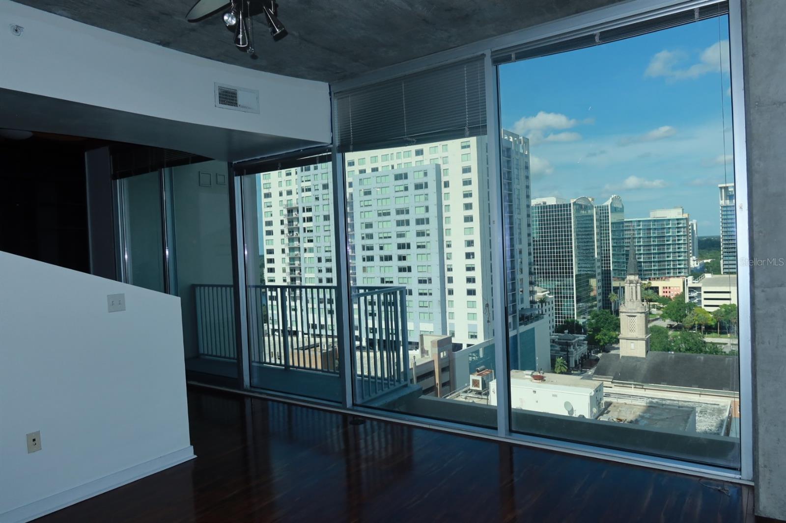 155 S COURT AVENUE Unit 1113