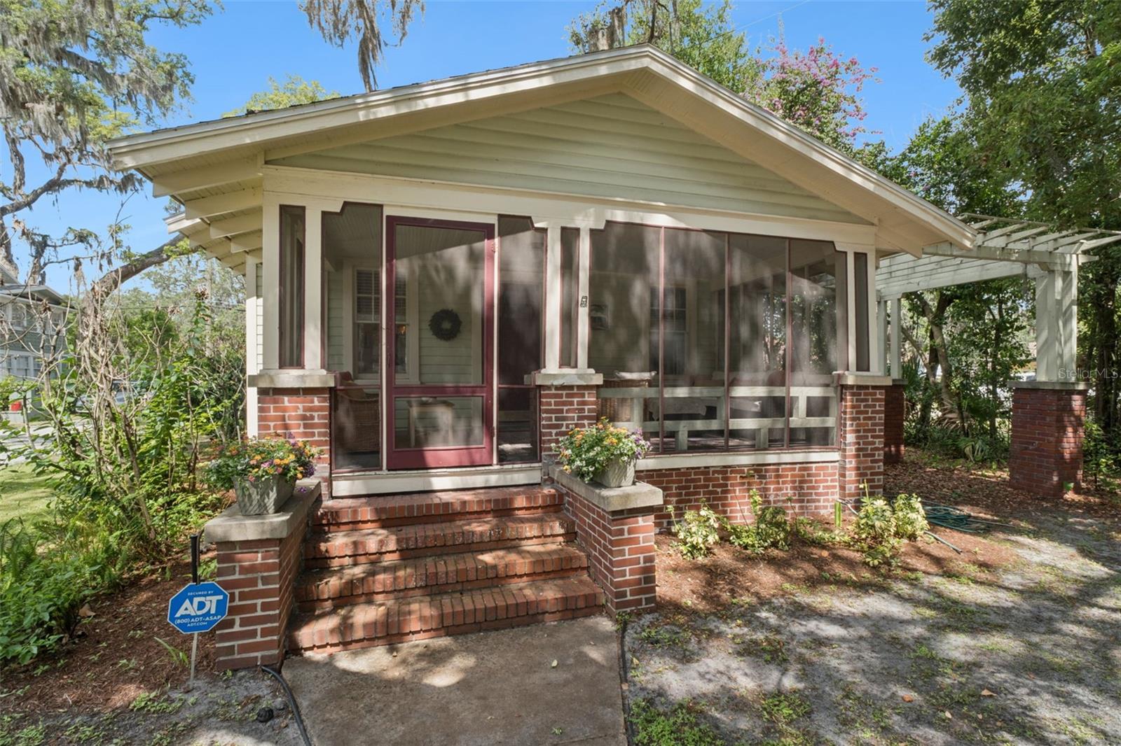2120 SANFORD AVENUE