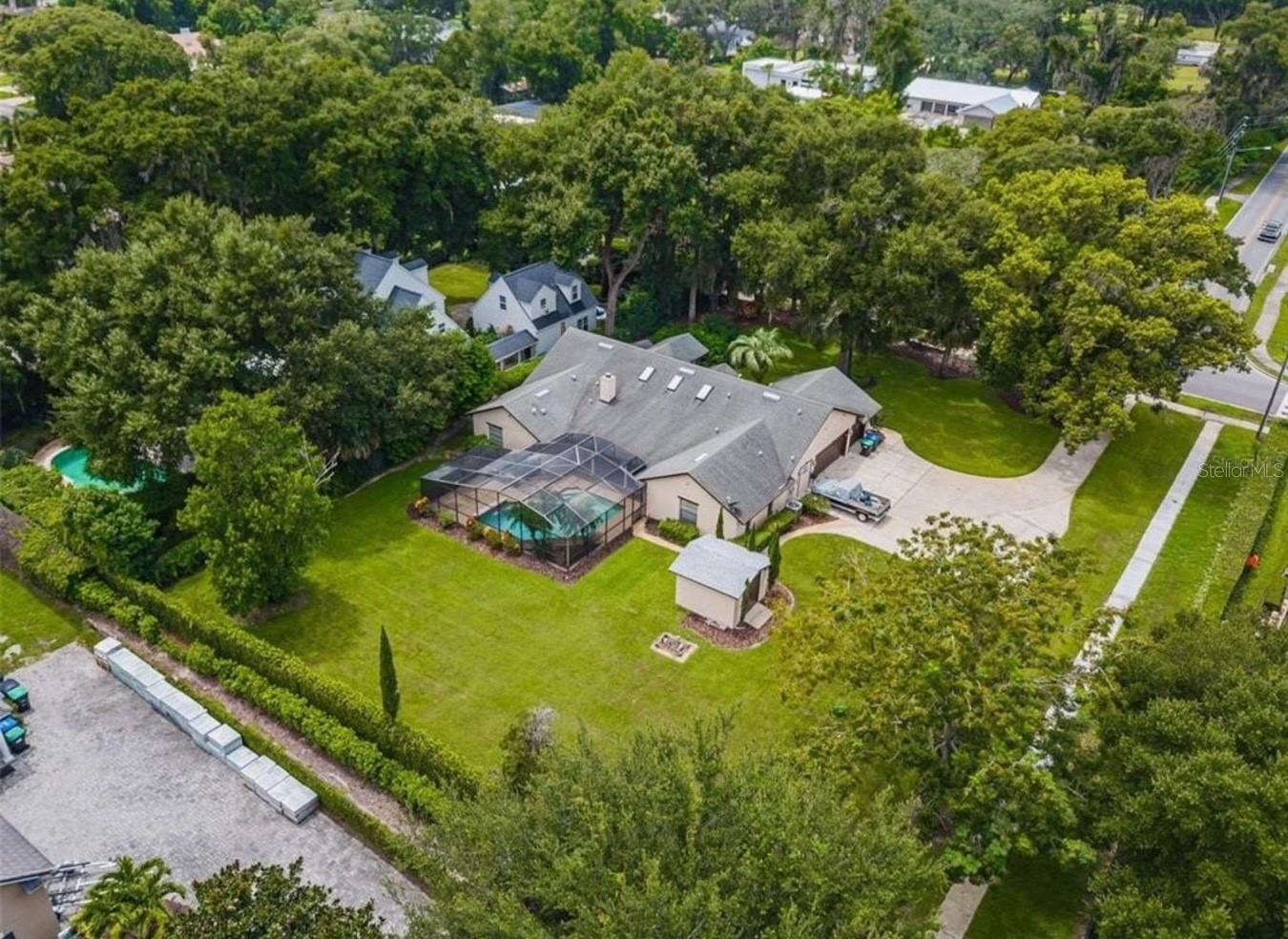 Listing photo 2 for 1407 Hempel Ave