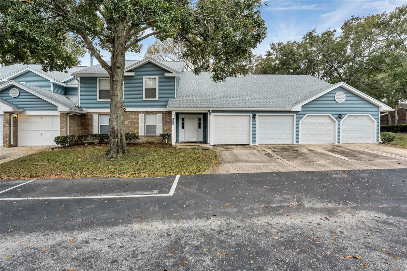 2258 COACH HOUSE BOULEVARD Unit 804